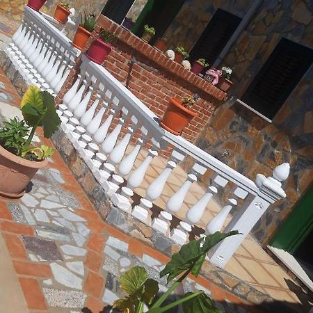 Villa Fredi オリクム エクステリア 写真